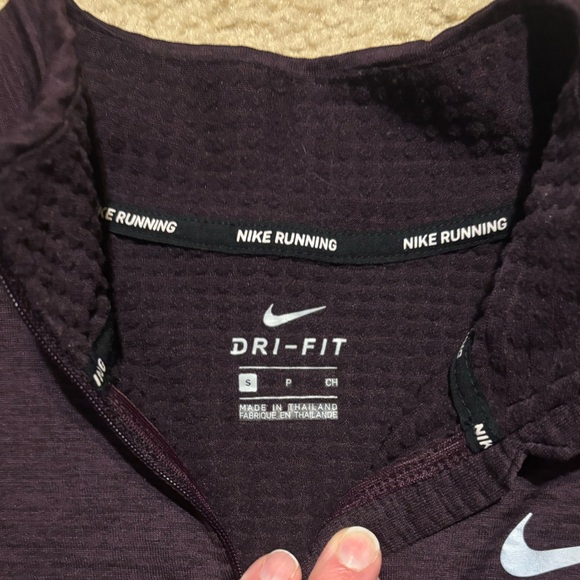 Nike Dri-FIT Purple Running Top - Picture 3 of 8
